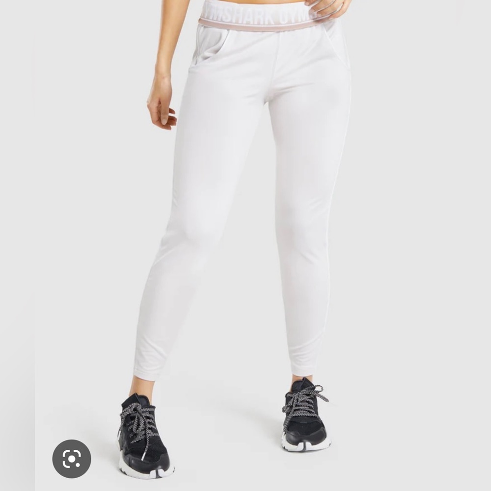 Gymshark Recess Jogger- Cream